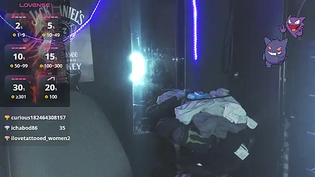 Snapshot of Jessie__wild chatting on 11/05/25, 04:15 Jessie wild online show from 11/05/25, 04:15