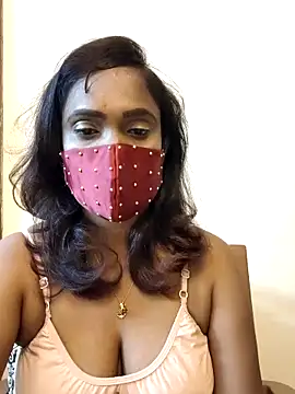 Queen-dhivya online show from 02/15/26, 01:32