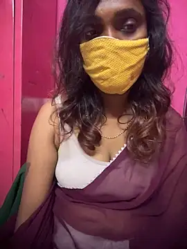 Queen-dhivya online show from 11/14/25, 12:14