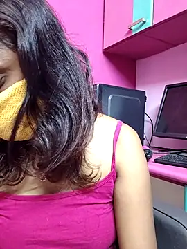 Queen-dhivya online show from 03/27/26, 06:20