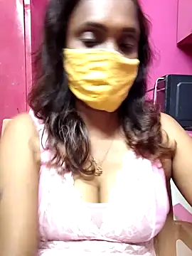 Queen-dhivya online show from 04/16/26, 05:25