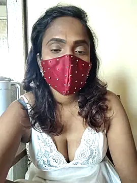 Queen-dhivya online show from 03/02/26, 07:59