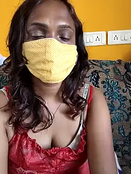 Queen-dhivya online show from 04/10/26, 03:13