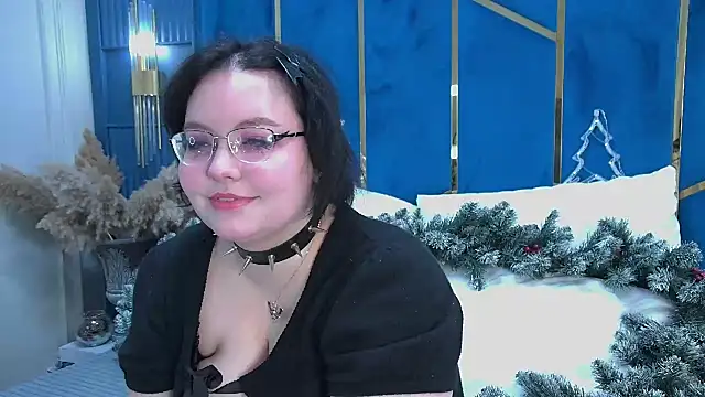 Snapshot of JennyBloom chatting on 12/03/25, 10:25 JennyBloom online show from 12/03/25, 10:25