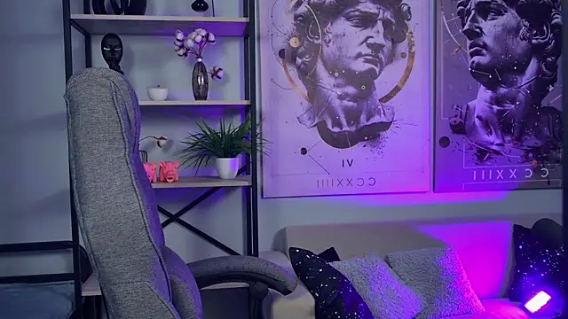 ElinVale online show from 03/25/26, 09:52