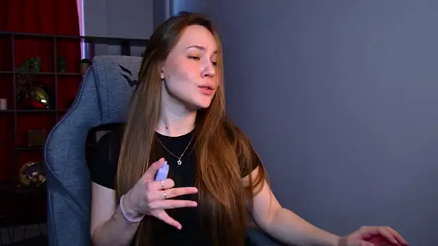 ElinVale online show from 04/04/26, 12:01