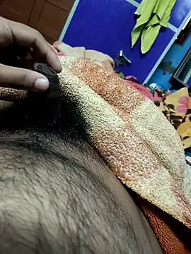 bearslove143 online show from 11/12/25, 02:59