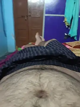 bearslove143 online show from 11/25/25, 03:29