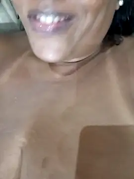 Maliaebonyfetish online show from 04/10/26, 08:27