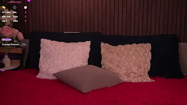 foxyriss online show from 12/16/25, 06:06