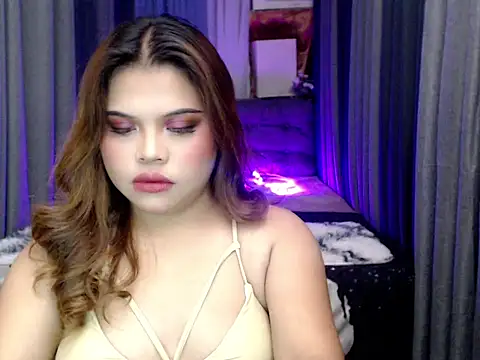 AnaCarmellaXxx online show from 11/08/25, 09:57