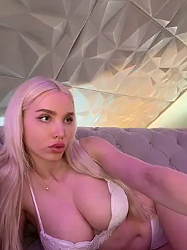 Lana-Grey online show from 04/05/26, 08:48