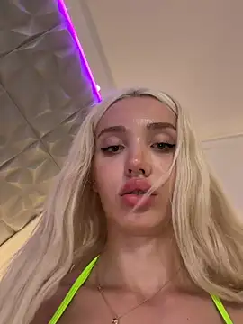 Snapshot of Lana-Grey chatting on 06/27/26, 10:16 Lana-Grey online show from 06/27/26, 10:16