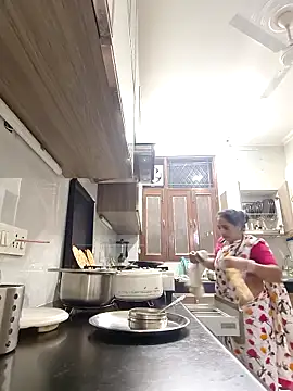 Hot-Sana2 online show from 04/20/26, 01:56