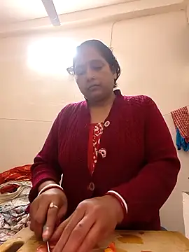 Hot-Sana2 online show from 11/12/25, 09:46