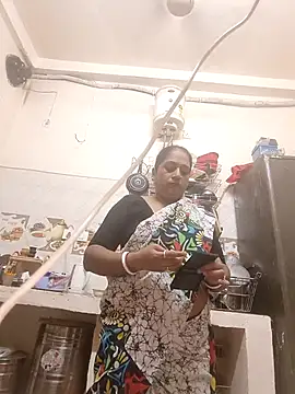 Hot-Sana2 online show from 04/19/26, 01:39