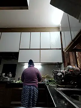 Hot-Sana2 online show from 01/15/26, 07:23