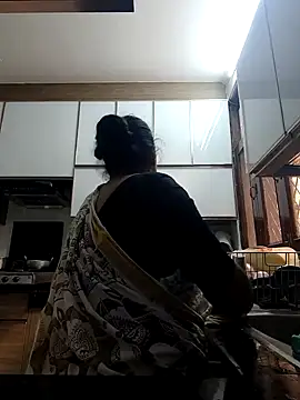 Hot-Sana2 online show from 11/04/25, 05:33