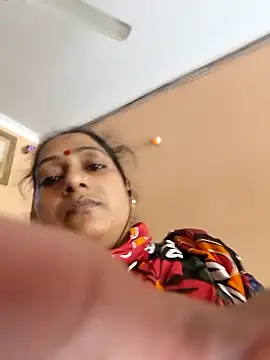 Hot-Sana2 online show from 04/18/26, 07:11