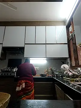 Hot-Sana2 online show from 11/22/25, 06:23