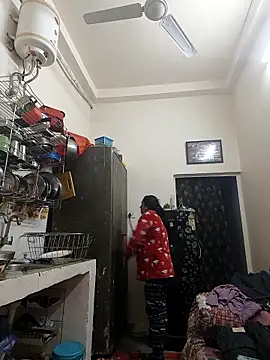 Hot-Sana2 online show from 12/17/25, 06:57