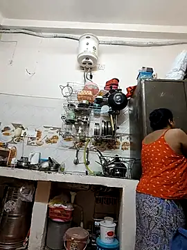 Hot-Sana2 online show from 04/17/26, 06:33