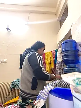 Hot-Sana2 online show from 11/07/25, 01:21