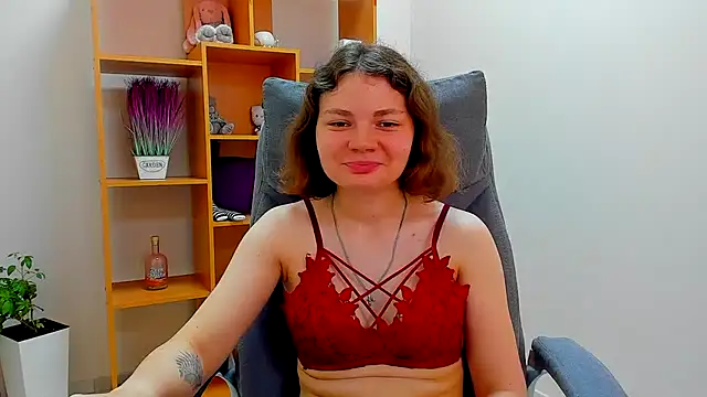 Snapshot of Stella-Maers chatting on 06/10/26, 07:20 Stella-Maers online show from 06/10/26, 07:20
