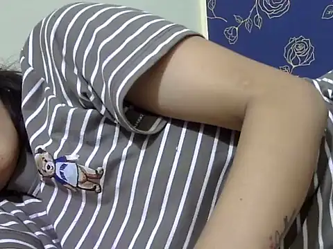 maira 33 online show from 03/05/26, 04:25