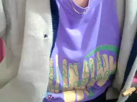 LunoChucki online show from 11/18/25, 01:32