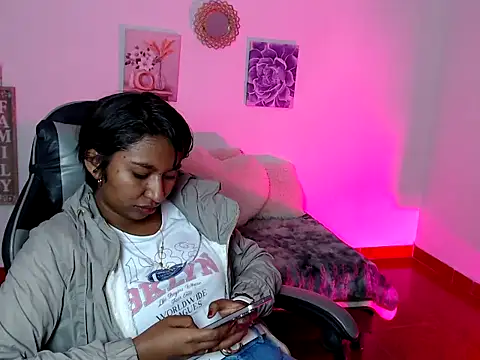 Samanta 777 online show from 01/09/26, 08:49