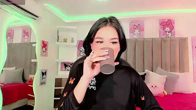 ClaudiaSophia online show from 01/12/26, 12:01