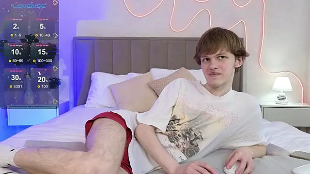 Fakeangel87 online show from 11/19/25, 08:36