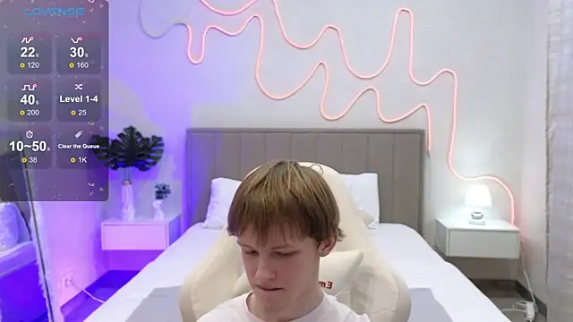 Fakeangel87 online show from 11/07/25, 08:52