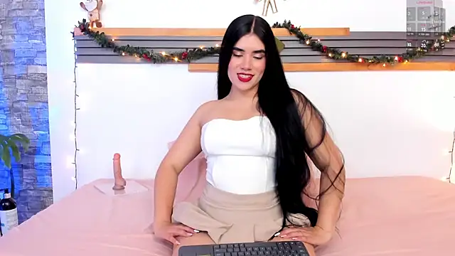 Oriana 03 online show from 12/05/25, 06:28