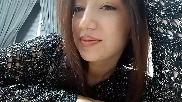 Snapshot of Sofiagreetings chatting on 11/10/25, 01:49 Sofiagreetings online show from 11/10/25, 01:49