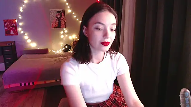 dolll maiya online show from 12/16/25, 05:28