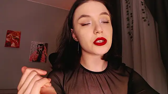 dolll maiya online show from 03/19/26, 07:36