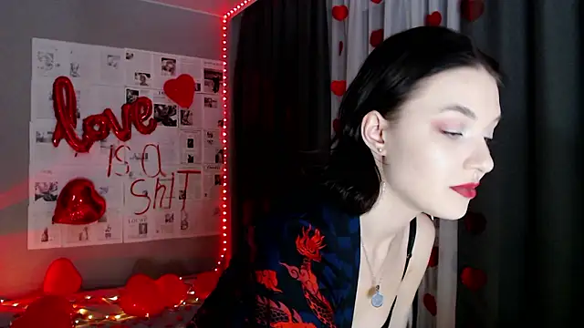 dolll maiya online show from 02/15/26, 07:46