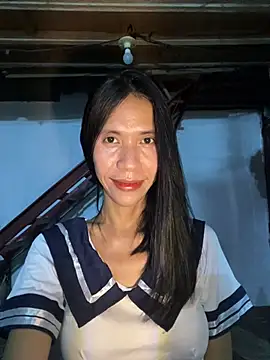 bellaUtops online show from 06/03/26, 03:17