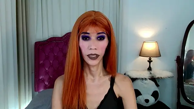 Snapshot of bellaUtops chatting on 01/13/26, 01:42 bellaUtops online show from 01/13/26, 01:42