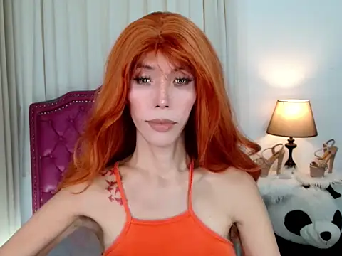 Snapshot of bellaUtops chatting on 01/08/26, 05:30 bellaUtops online show from 01/08/26, 05:30