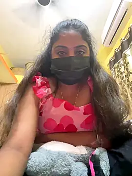 Tamil Hot Varshu online show from 12/15/25, 03:18