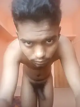 Snapshot of marathicpl25 chatting on 11/05/25, 06:38 marathicpl25 online show from 11/05/25, 06:38