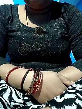 Snapshot of palakshar chatting on 12/17/25, 05:07 palakshar online show from 12/17/25, 05:07