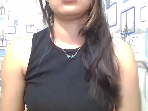 Snapshot of pragya_44 chatting on 02/12/26, 08:58 pragya 44 online show from 02/12/26, 08:58