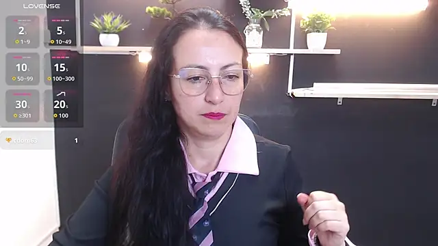 Lauryn Jones online show from 04/16/26, 07:03