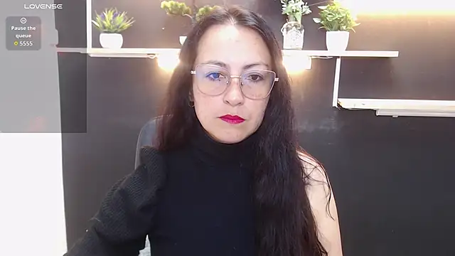 Lauryn Jones online show from 03/18/26, 04:41