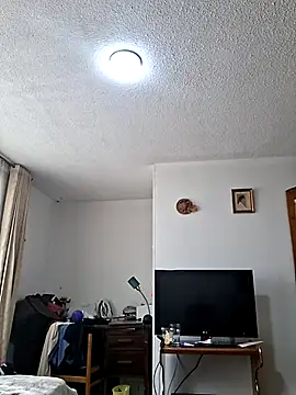 Snapshot of Lauryn_Jones chatting on 06/02/26, 05:46 Lauryn Jones online show from 06/02/26, 05:46