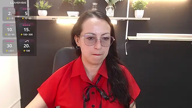 Lauryn Jones online show from 04/09/26, 07:20